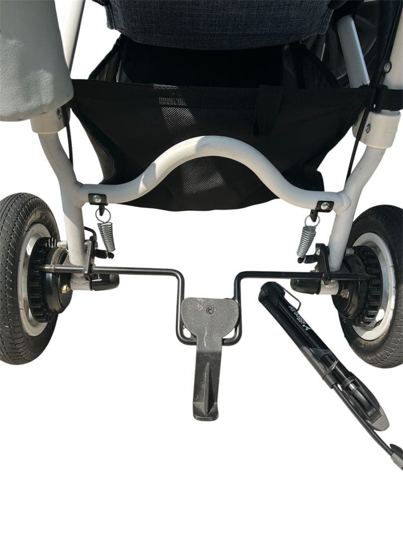 エアバギー ココブレーキEX デニム　三輪車　ベビーカー