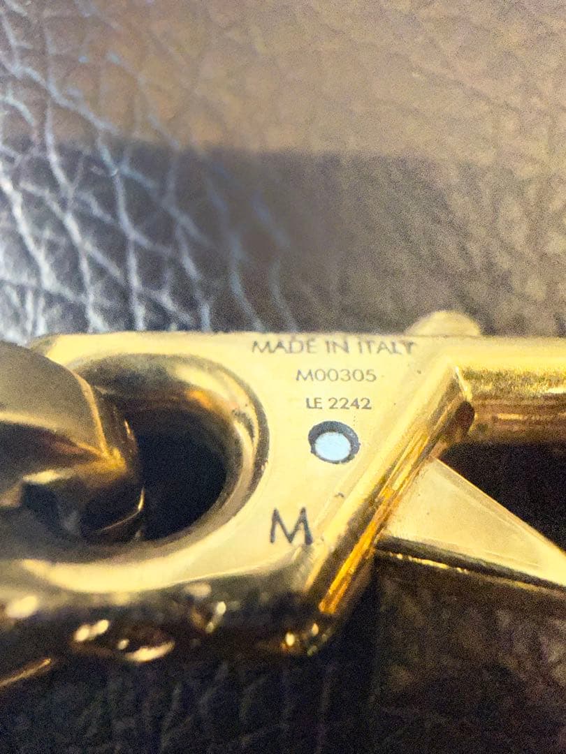 ア*ぞ様 LOUIS VUITTON ブラスレ・チェーンリンクス ゴールド M0