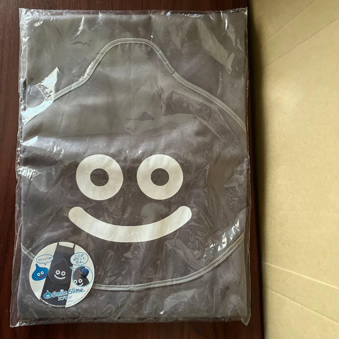 【ドラクエ】スマイルスライム エプロン 【グレー フリーサイズ】