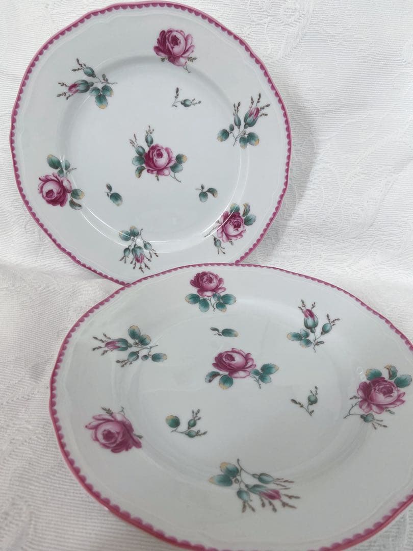 残り1 アンティークローズ　リチャードジノリ　プレート　19センチ　２枚