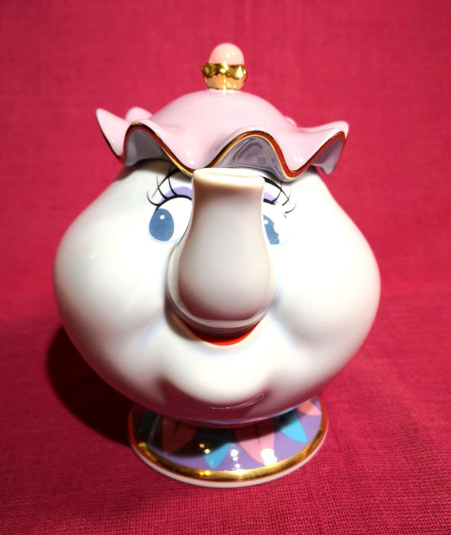 A1287　DISNEY❤️美女と野獣のポット夫人&チップ達&シュガーポット