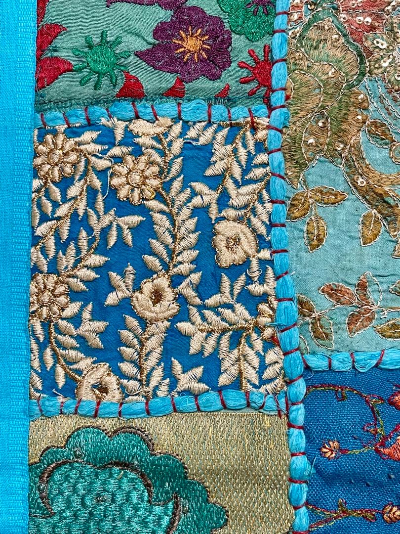 インド ビンテージ サリー パッチワーク タペストリー 刺繍 壁掛け 古布