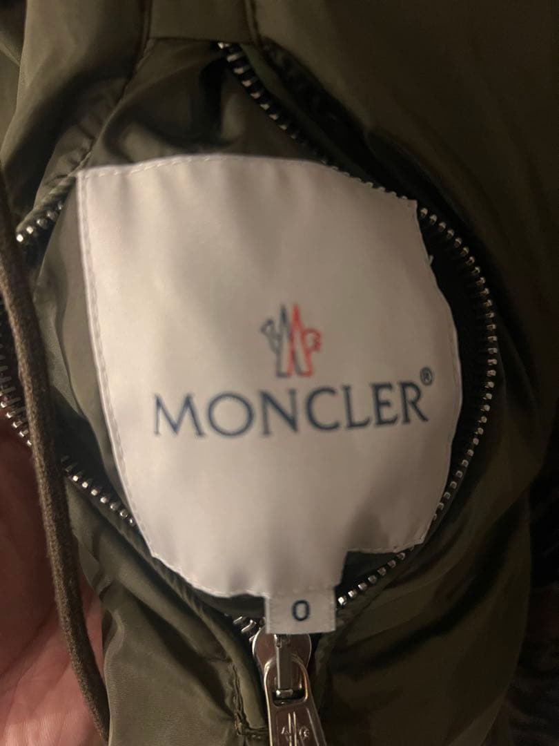 も*ス様 MONCLER 迷彩柄 フード付きリバーシブルジャケット サイズ0 美