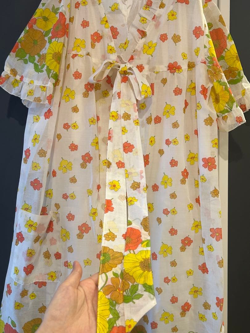 60 70 古着　ポッピーフラワープリント五分袖ラングブラウス