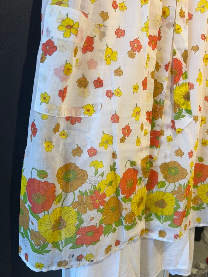 60 70 古着　ポッピーフラワープリント五分袖ラングブラウス