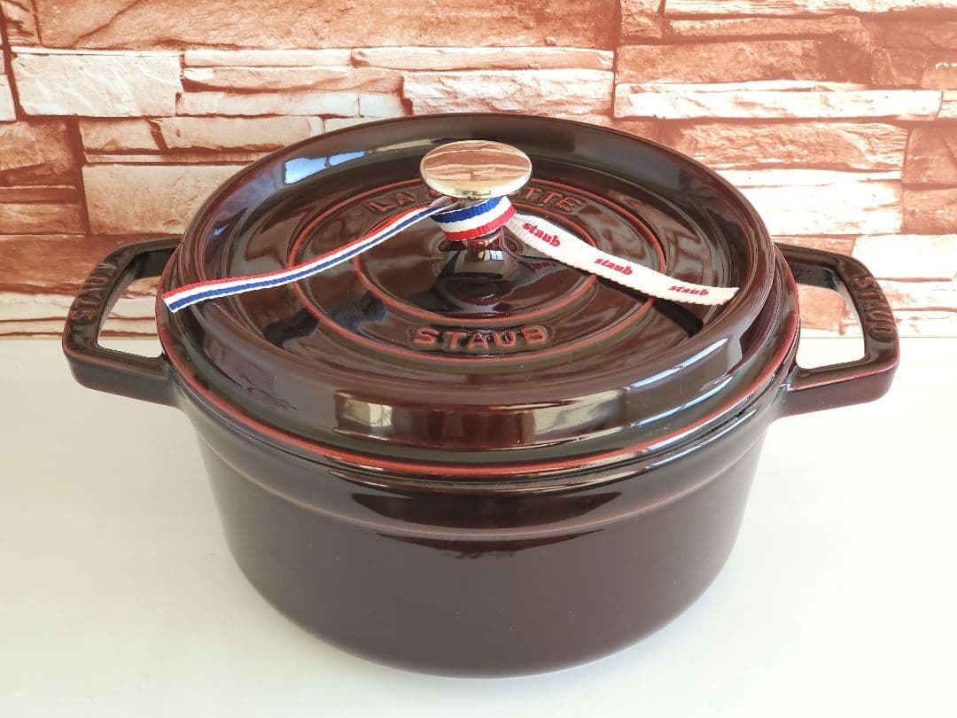【美品/値下げ】staub ピコ・ココット ラウンド 　22㎝　ストウブ