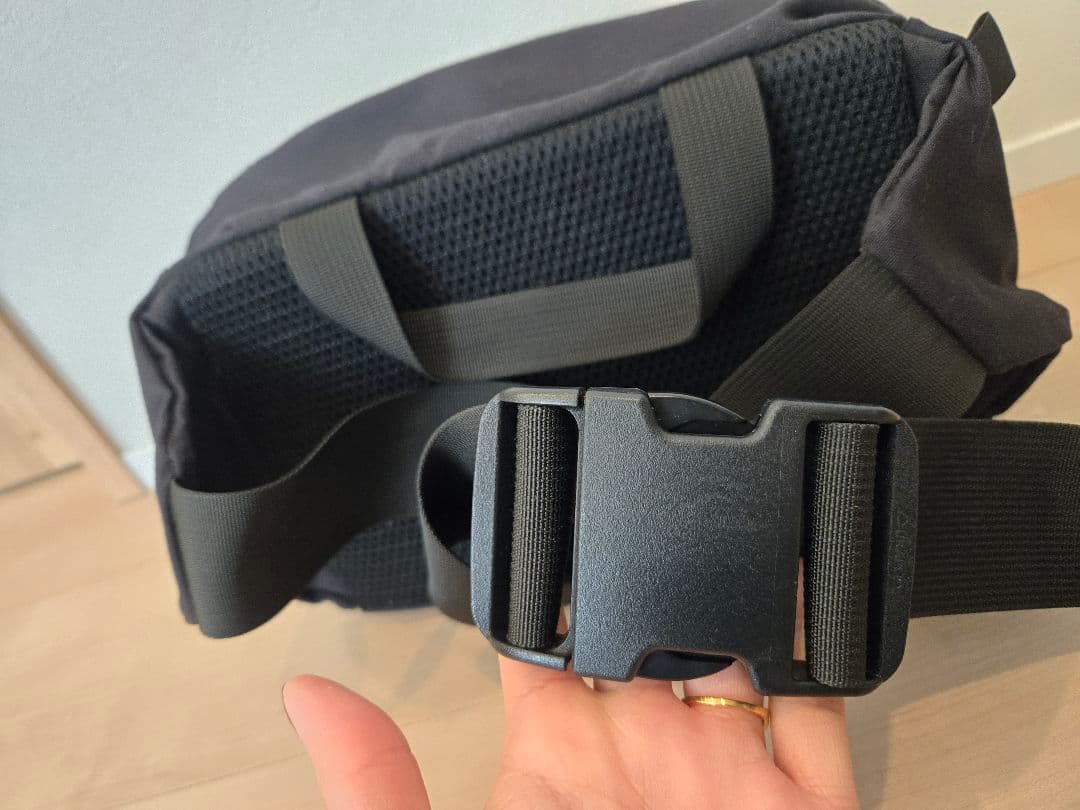 MYSTERY RANCH ボディバッグ ブラック