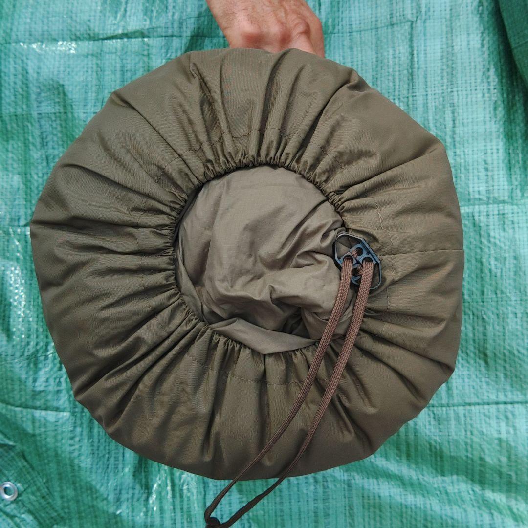 カリンシアCARINTHIA DEFENCE 4サイズL 寝袋 オリーブグリーン