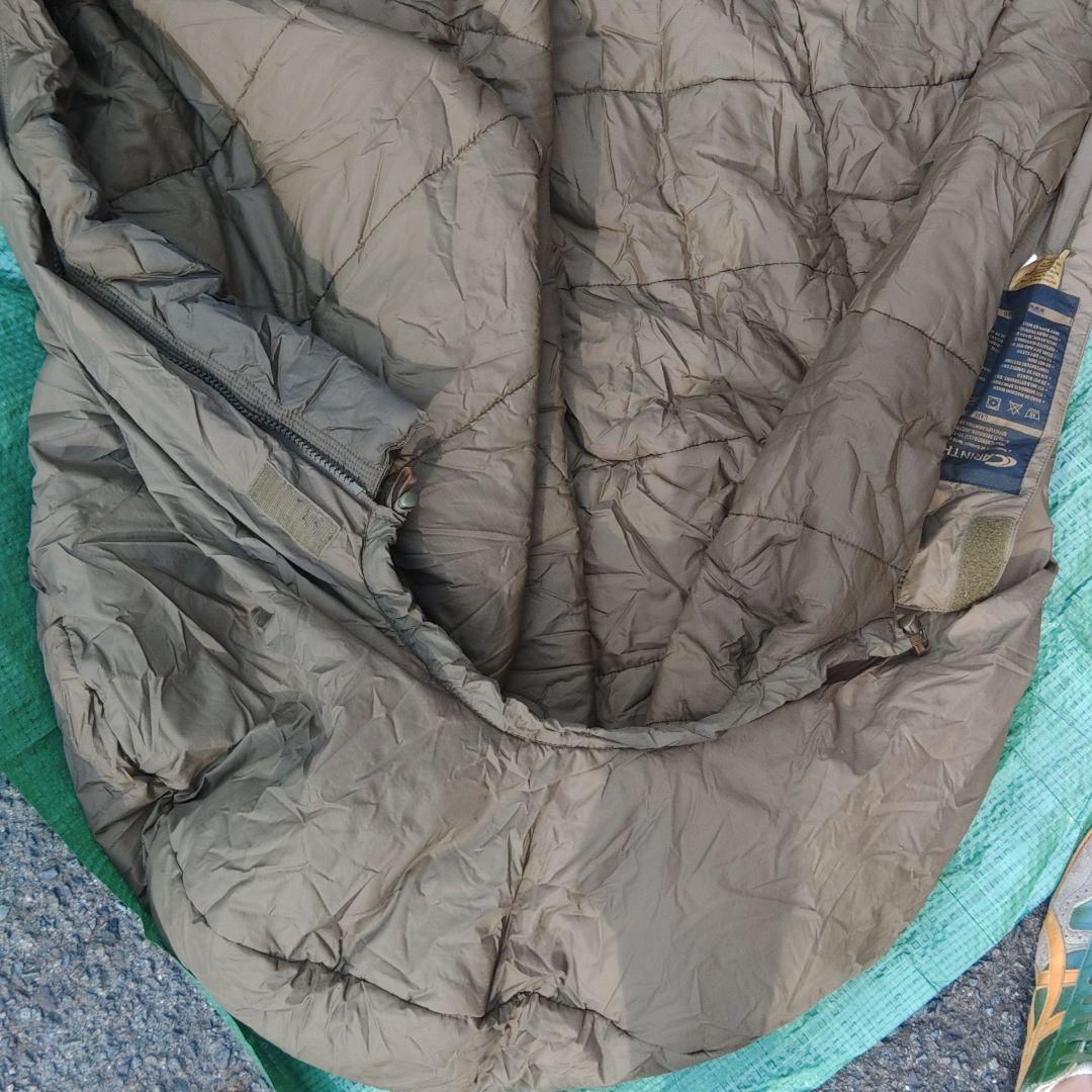 カリンシアCARINTHIA DEFENCE 4サイズL 寝袋 オリーブグリーン