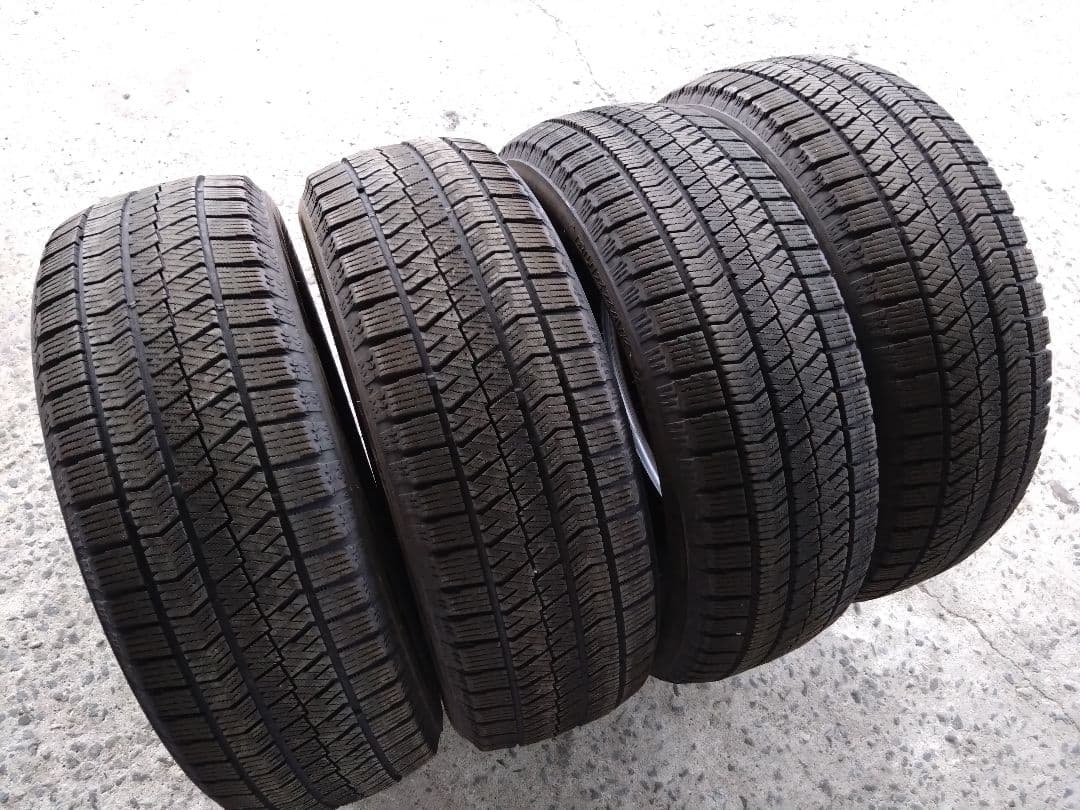 がま磯組長さん専用　VRX2 2022年製造　205/60R16 4本セット ２