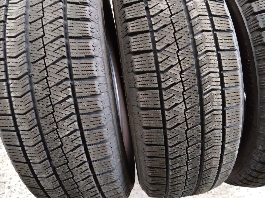 がま磯組長さん専用　VRX2 2022年製造　205/60R16 4本セット ２