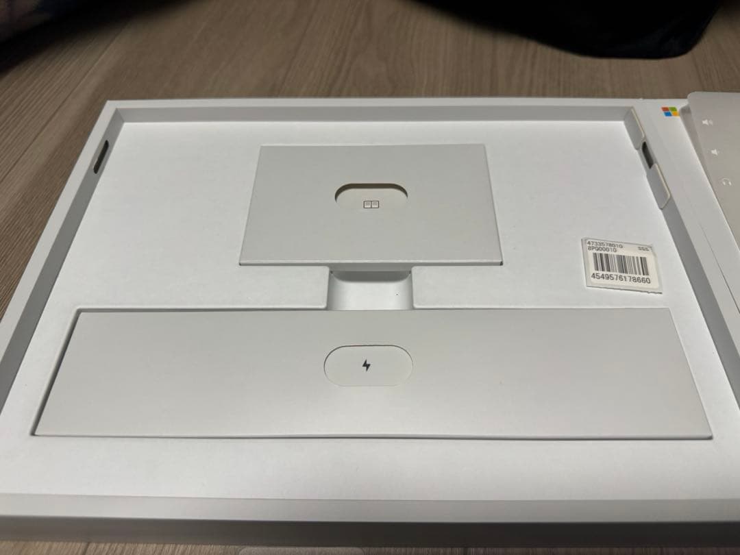 Microsoft Surface Pro8 + ペン2、キーボード　256GB