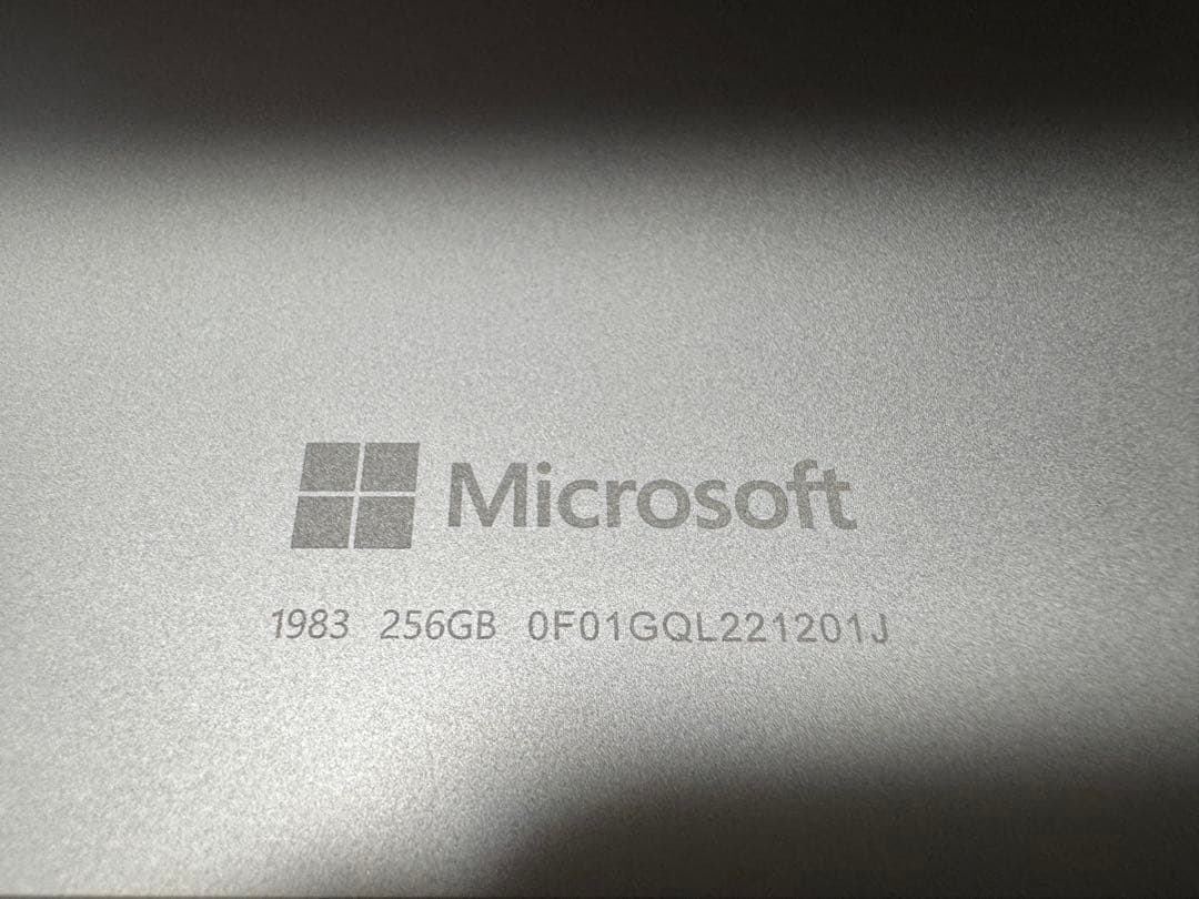 Microsoft Surface Pro8 + ペン2、キーボード　256GB