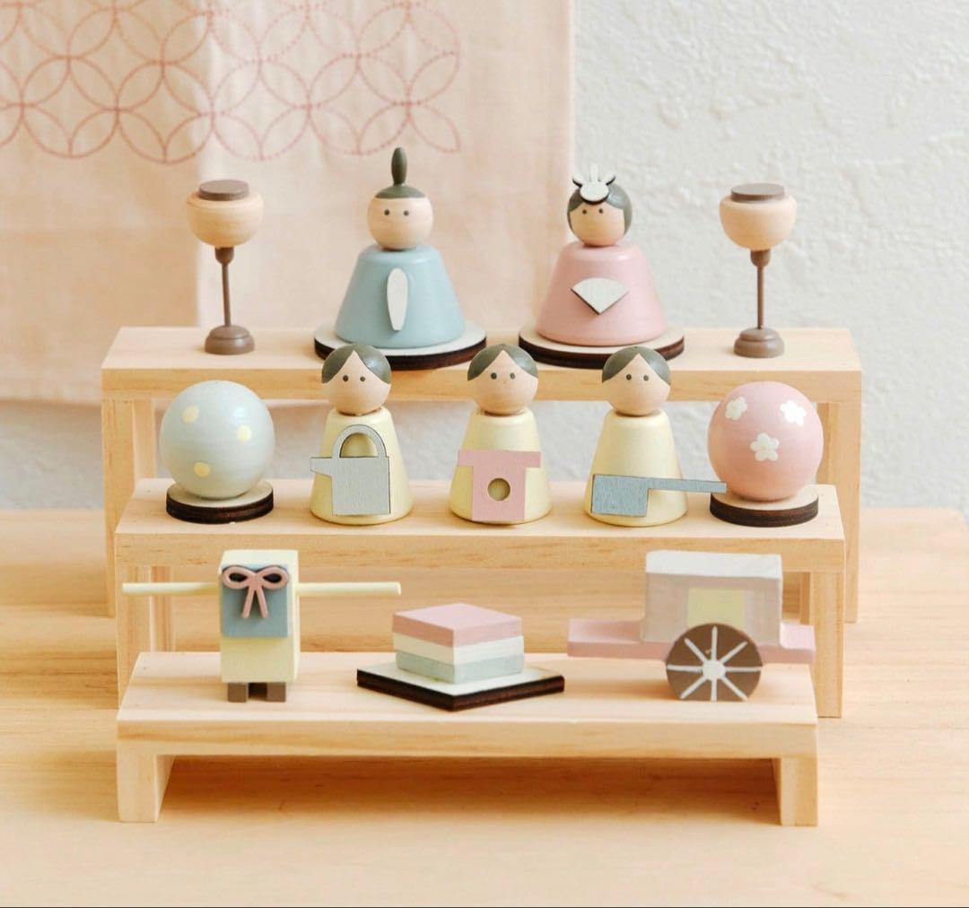 新品未使用❤️収納できる木製ひな人形セット