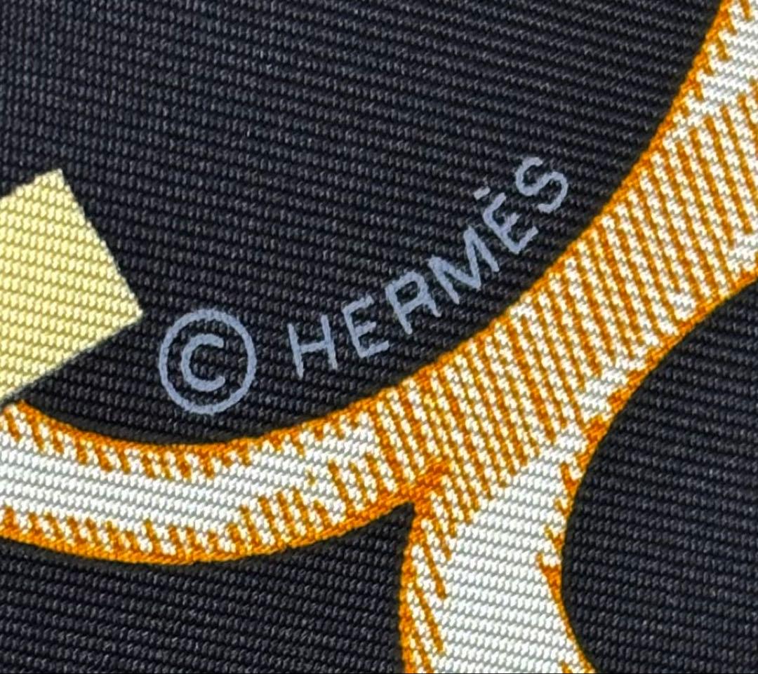 ゆみ様ご購入決定のお品です(^-^)エルメス カレ90未使用→国内正規ソルド購入