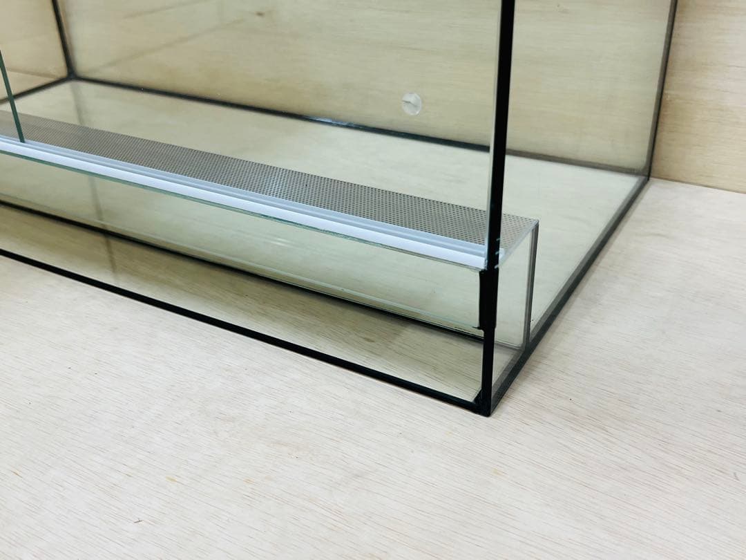 Ｗ600×Ｄ450×Ｈ450㎜　パルダリウム・テラリウム水槽