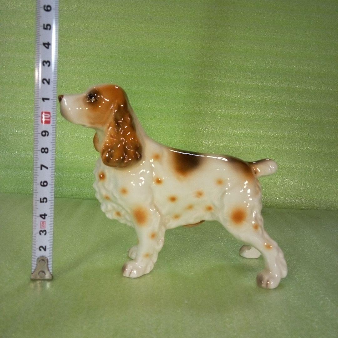 コッカー・スパニエル　犬の置物　インテリア　オブジェ　ディスプレイ　陶器製？