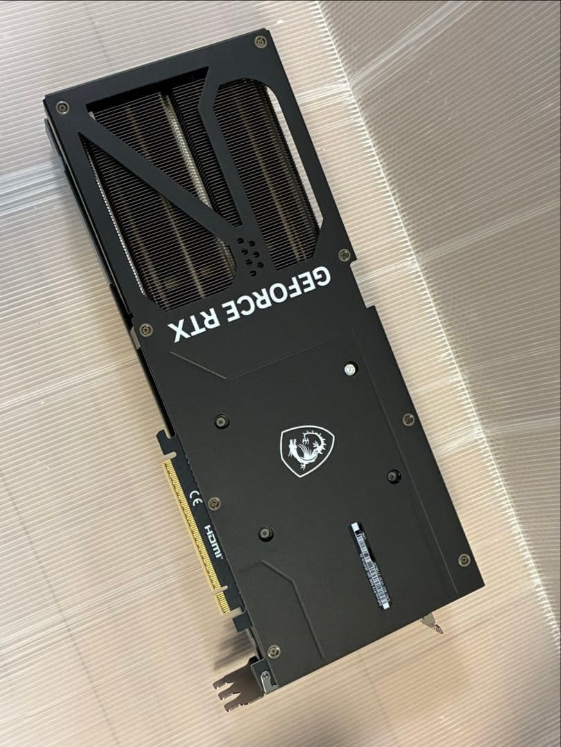 グラフィックボード・グラボ・ビデオカード MSI RTX5090 ventus 3X