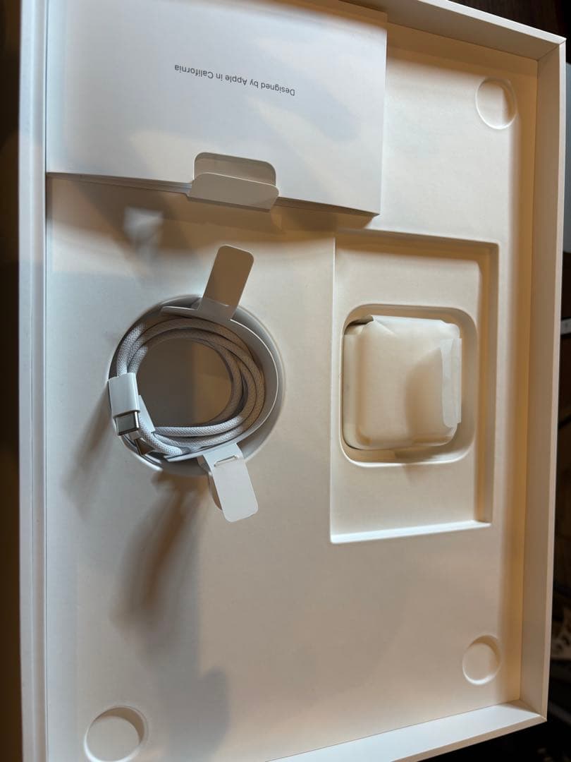 M1 Apple MacBook Air スペースグレイ