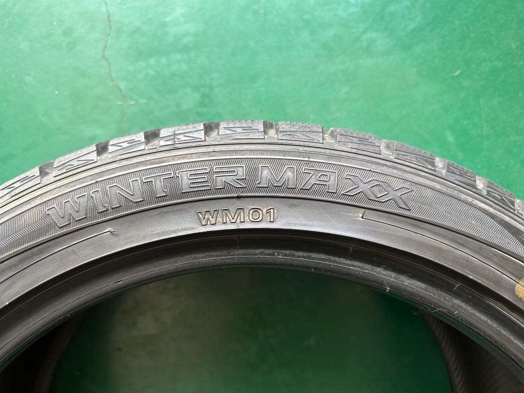 JON BOVI WINTERMAXX WM01 225/45R18 4本