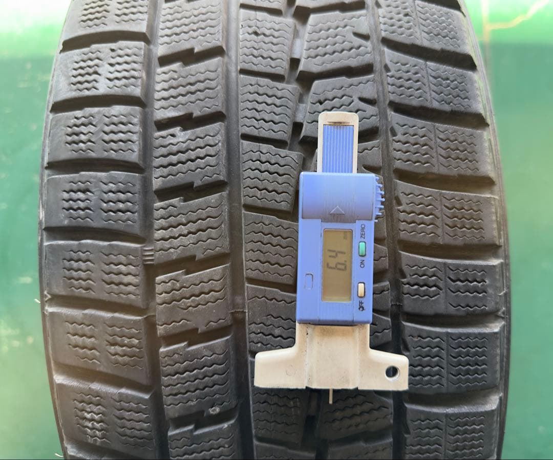 JON BOVI WINTERMAXX WM01 225/45R18 4本