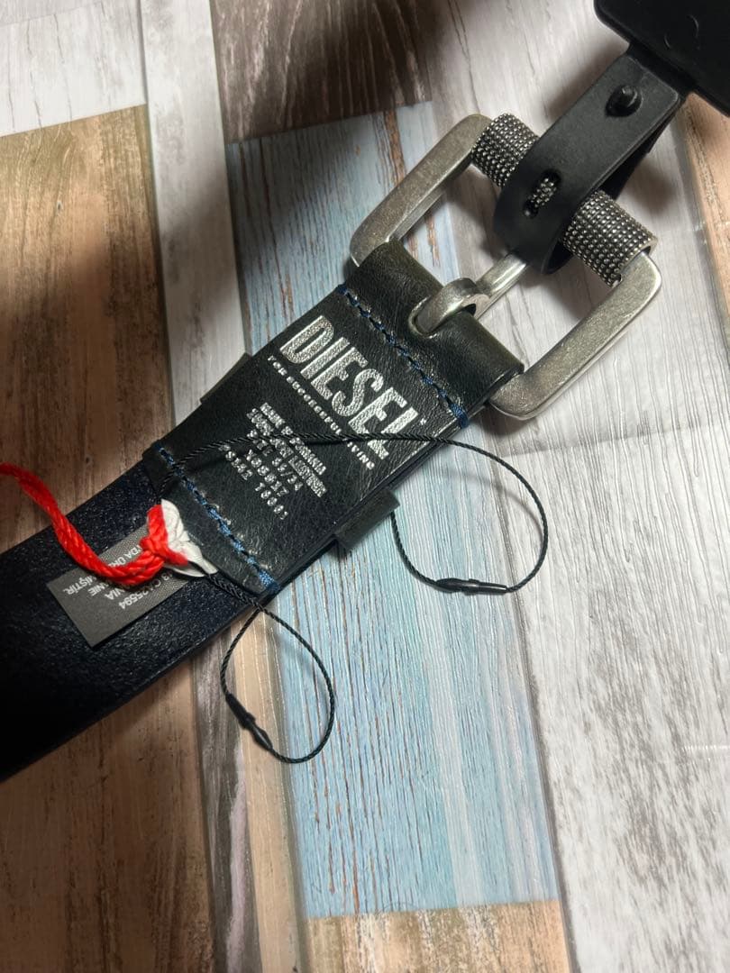 極限定 DIESEL ベルト スタッズ レザー 牛革 希少 黒 銀 新品未使用