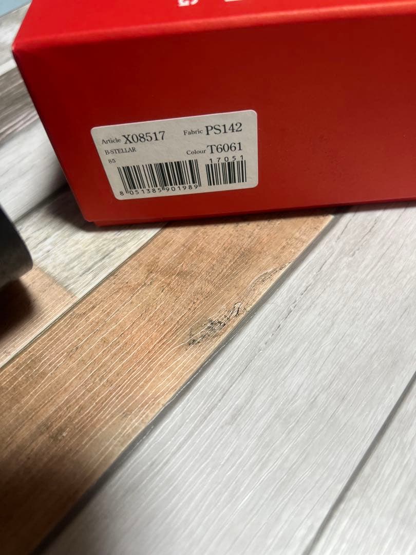 極限定 DIESEL ベルト スタッズ レザー 牛革 希少 黒 銀 新品未使用