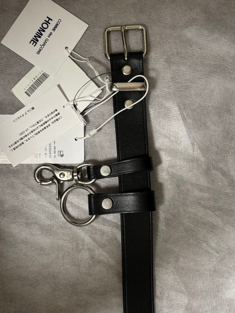 新品/未使用 COMMEdesGARCONS HOMMEブラック レザーベルト