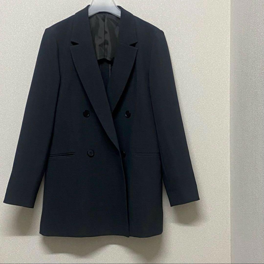 スーツスクエア　ダブルブレストジャケットとパンツセットアップ グレー