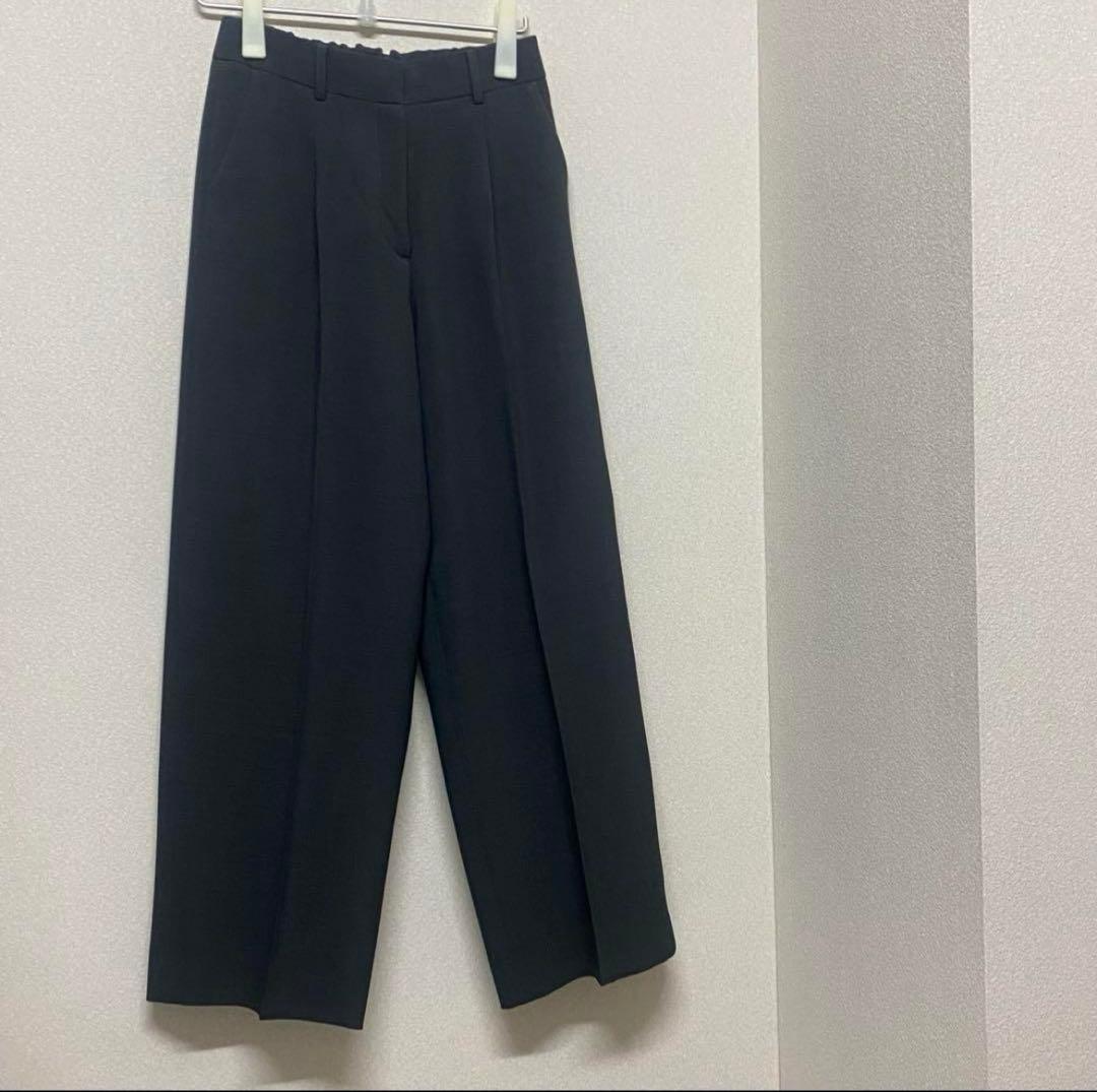 スーツスクエア　ダブルブレストジャケットとパンツセットアップ グレー