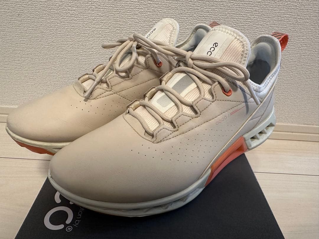 〈　t　〉eccoゴルフレディースシューズ美品