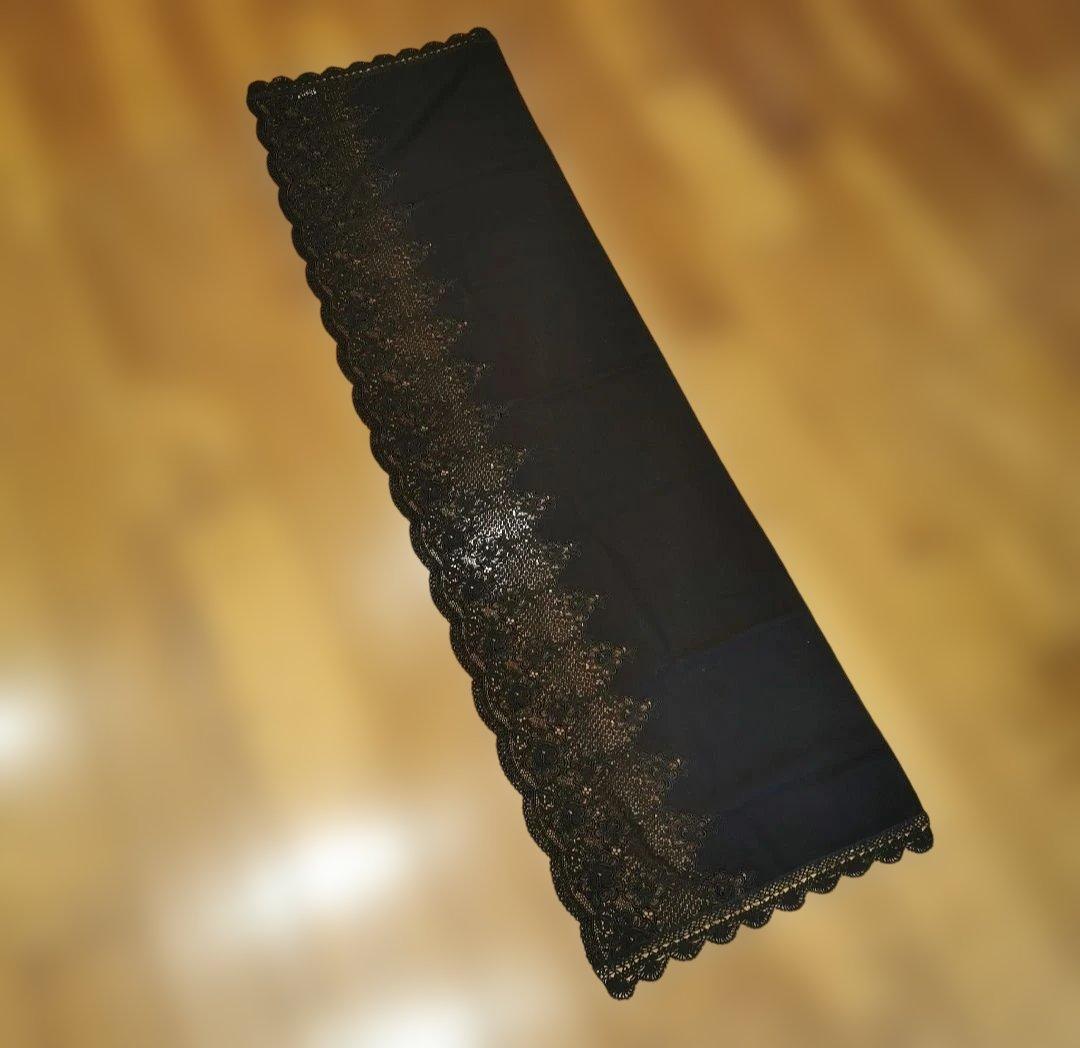 WAKO ブラック レースエッジ テーブルランナー