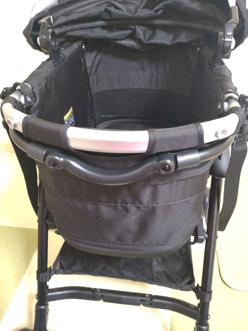 超美品ペットカート、コムペットミリミリEG、コンビ、箱あり