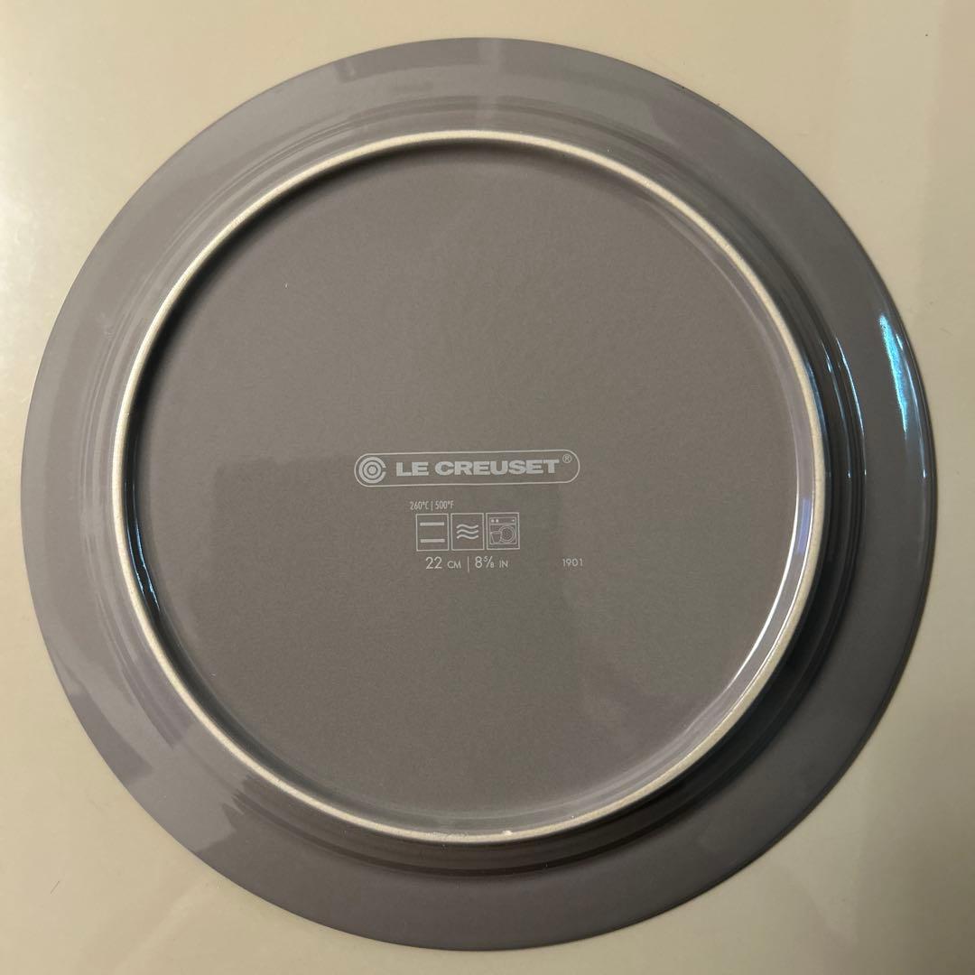 新品　ル・クルーゼ　プレートセット 22cm 4枚