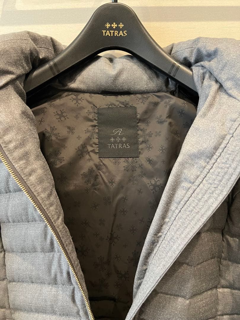 【週末値下げ】TATRAS ダウン CIMA グレー 3