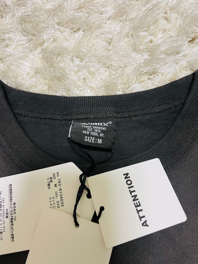 AVIREX FINAL FANTASY VII TIFAシャツ Mサイズ