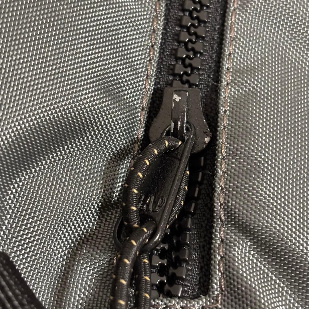 ゆと様　　OLD GAP 00s Y2K ボディバッグ グレー