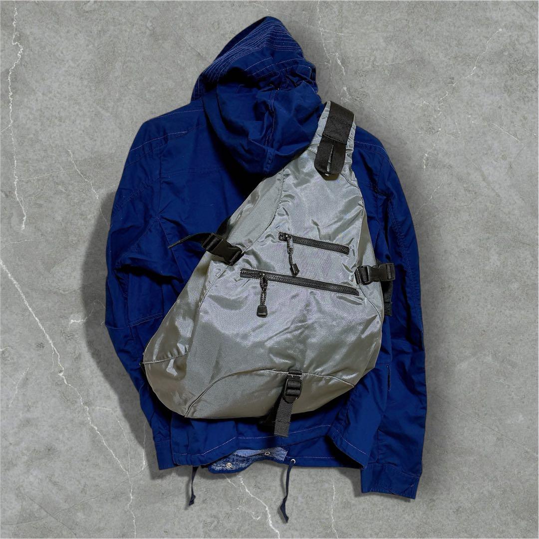 ゆと様　　OLD GAP 00s Y2K ボディバッグ グレー