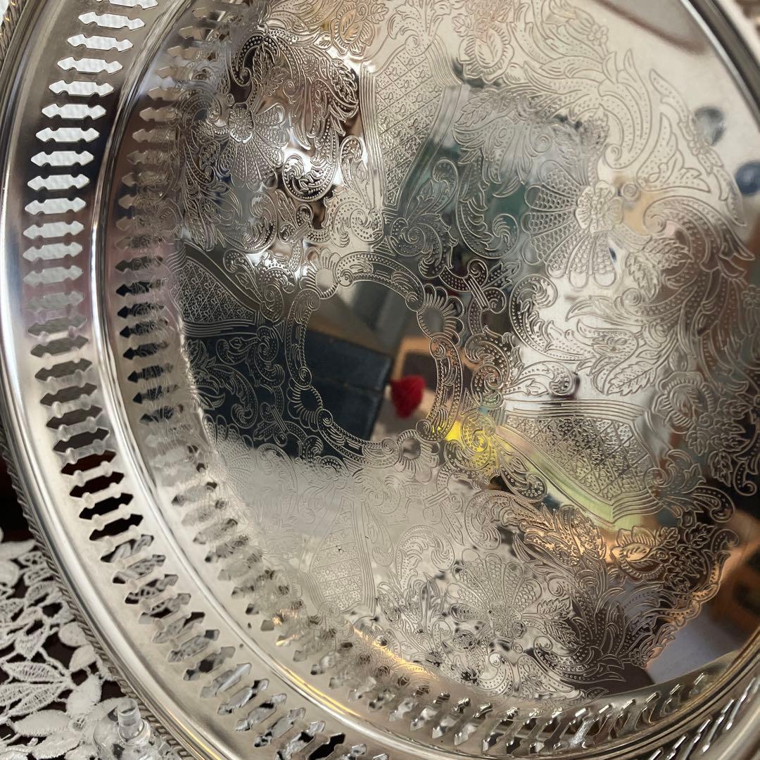 英国アンティーク　シルバープレート　ギャラリートレイ