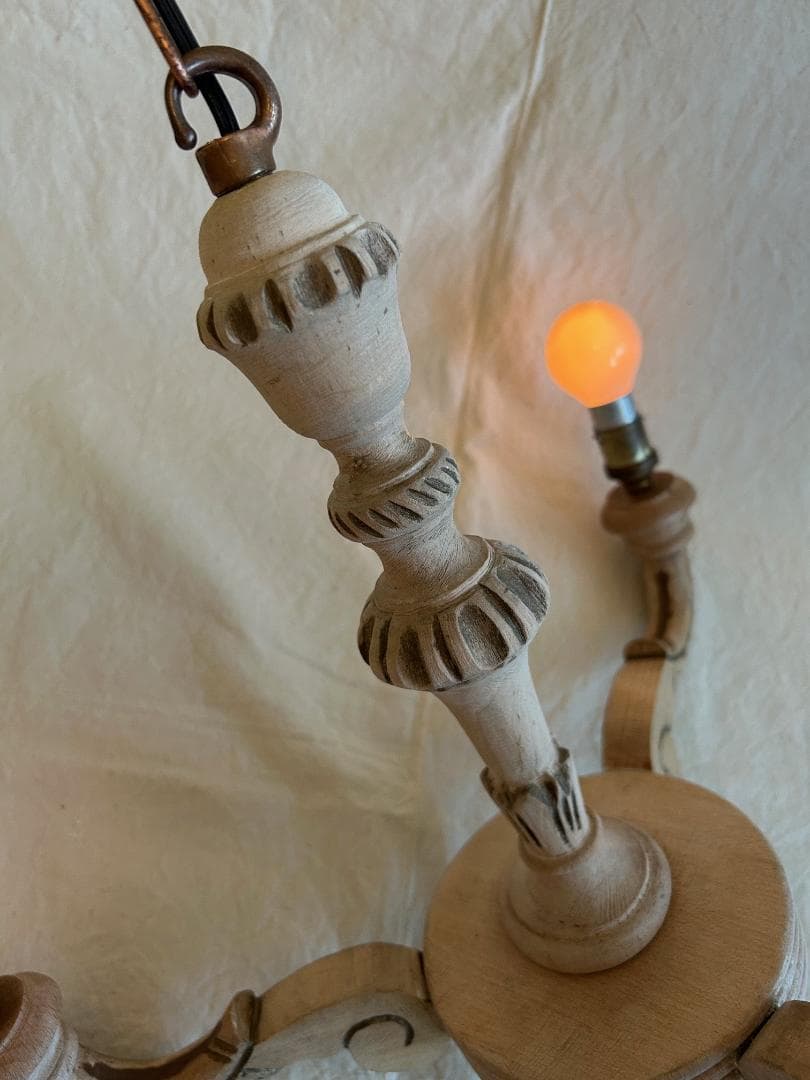 フランスアンティーク　木製シャンデリア　３灯　シャビー　店舗什器