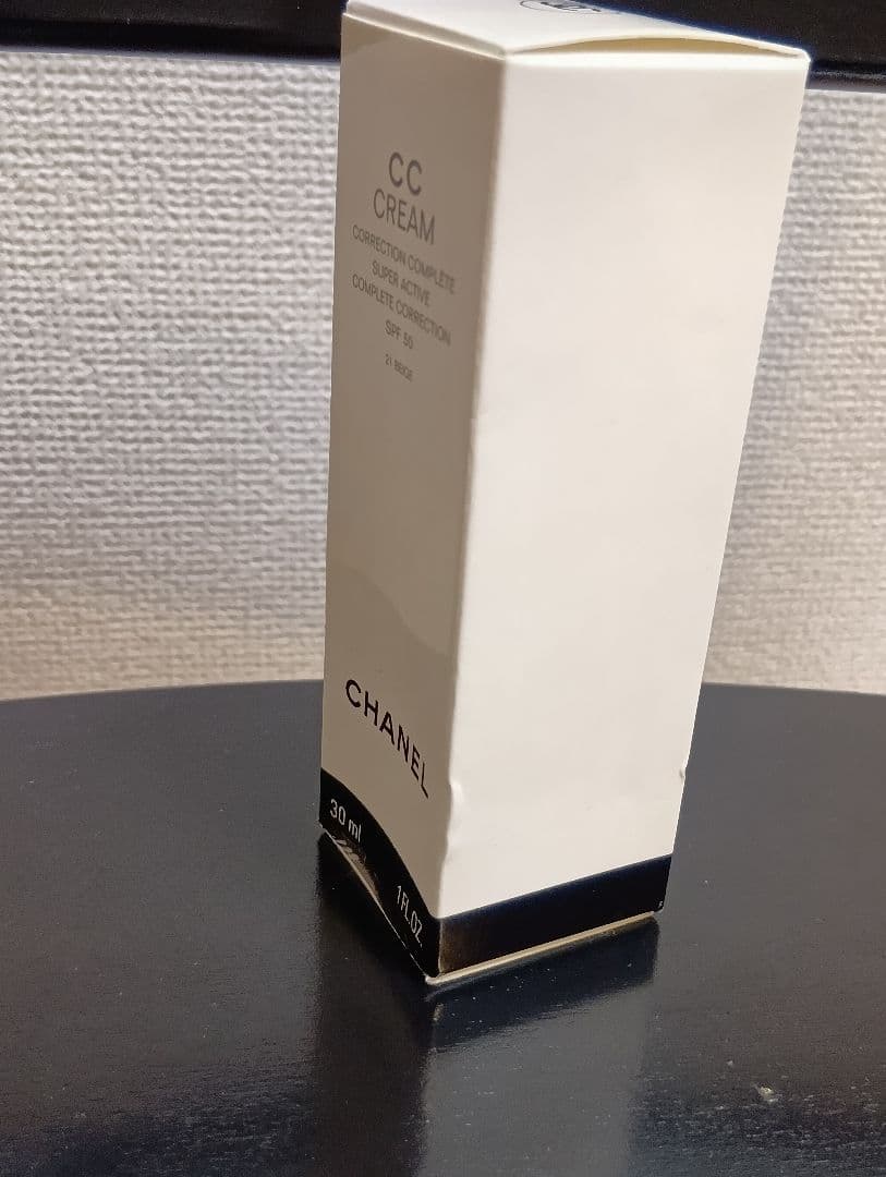 新品未使用　CHANEL CC CREAM 21 ベージュ 30ml