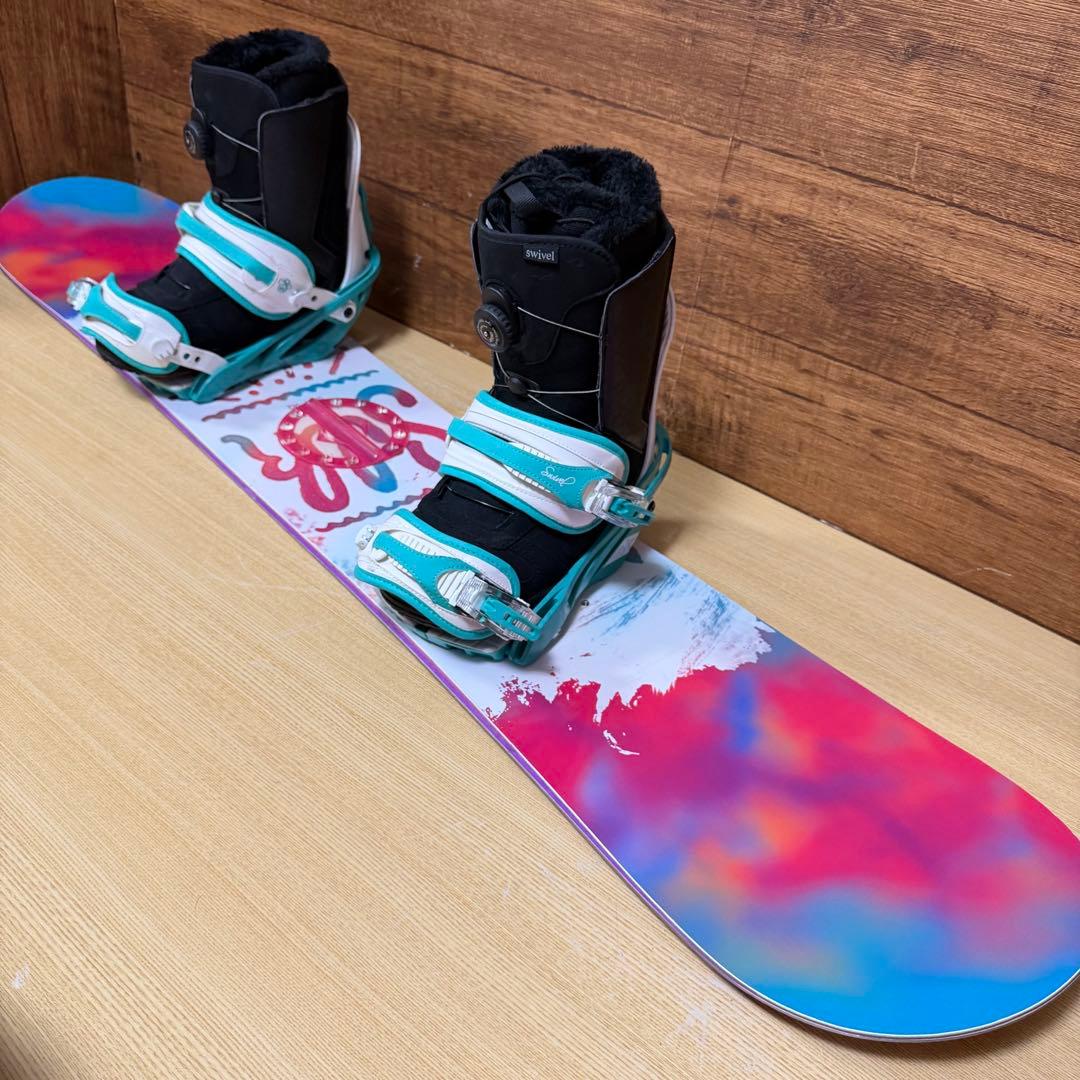 美品　SWIVELスウィベル　レディース　スノーボード4点　142cm かわいい