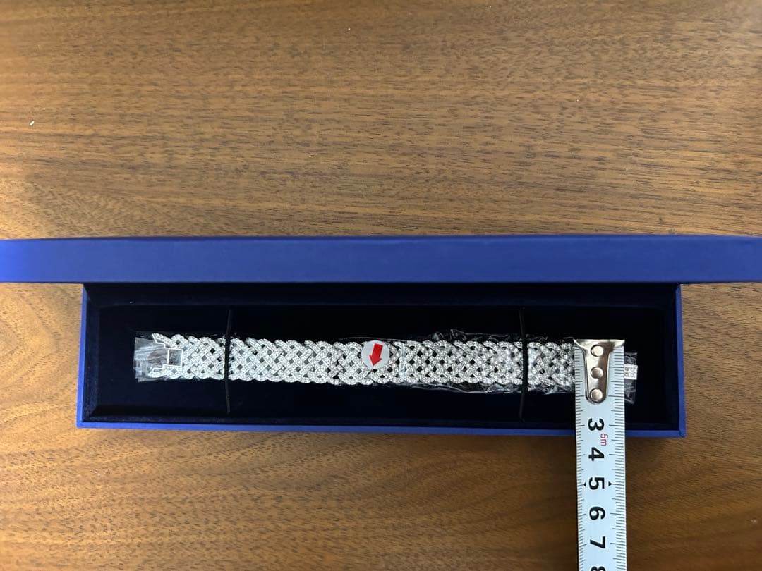 (配送代セット売り値引き交渉OK) Swarovski シルバー ブレスレット