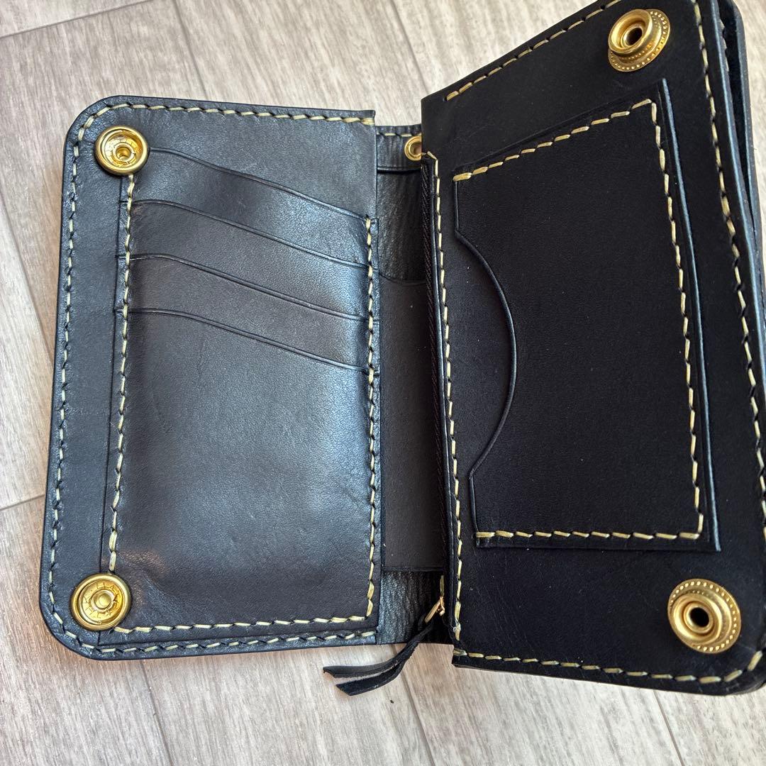 イタリアンレザー　ミドルトラッカーウォレット　真鍮　お札を折らずに収納　タイプB