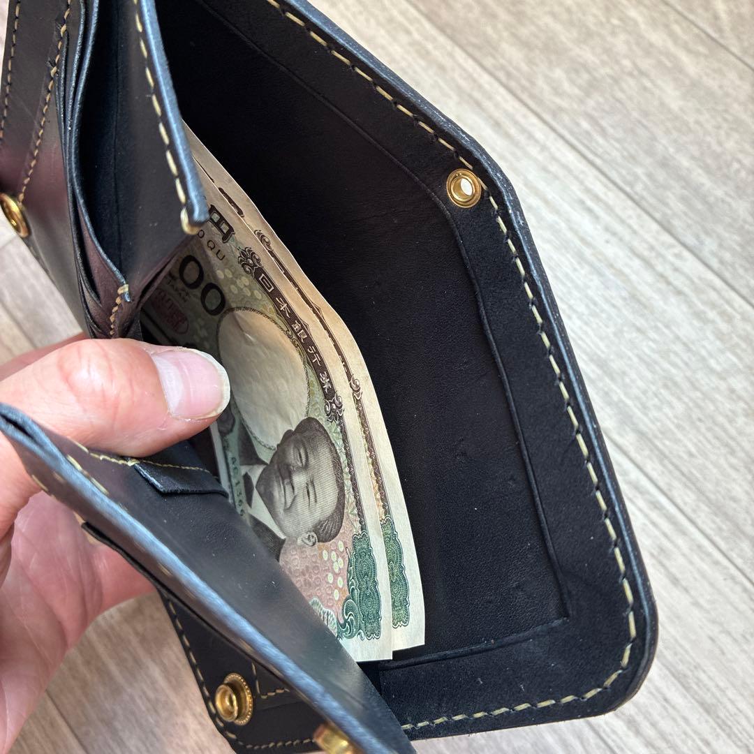 イタリアンレザー　ミドルトラッカーウォレット　真鍮　お札を折らずに収納　タイプB