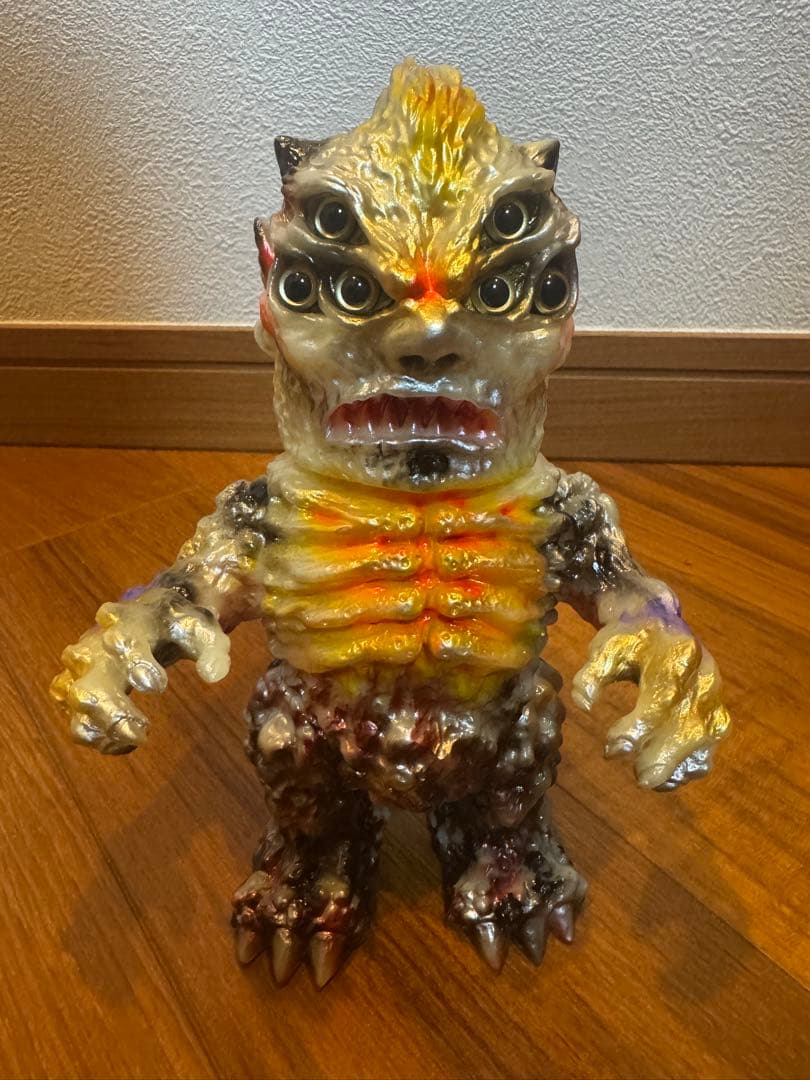 mutant vinyl hardcore ワンオフSLUDGIE DEMONS