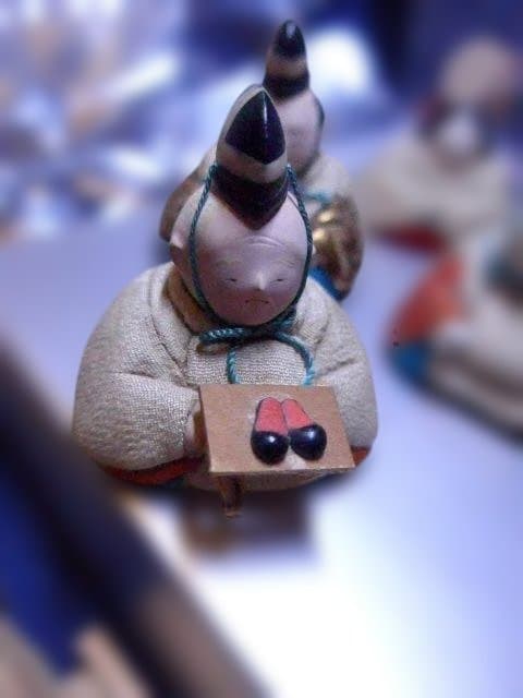 必見です。昭和初期の春山雛の最上級のお雛様です。揃いです