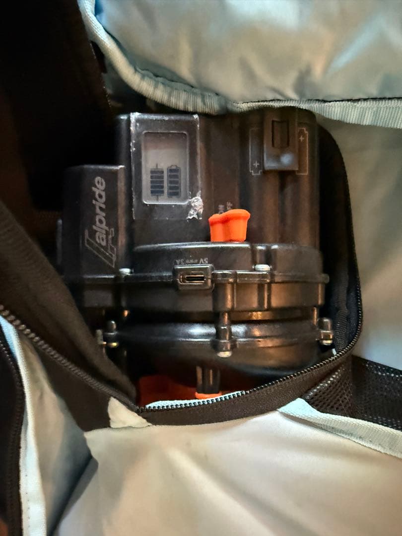 POC Dimension Avalanche 25L 雪崩エアバックパック