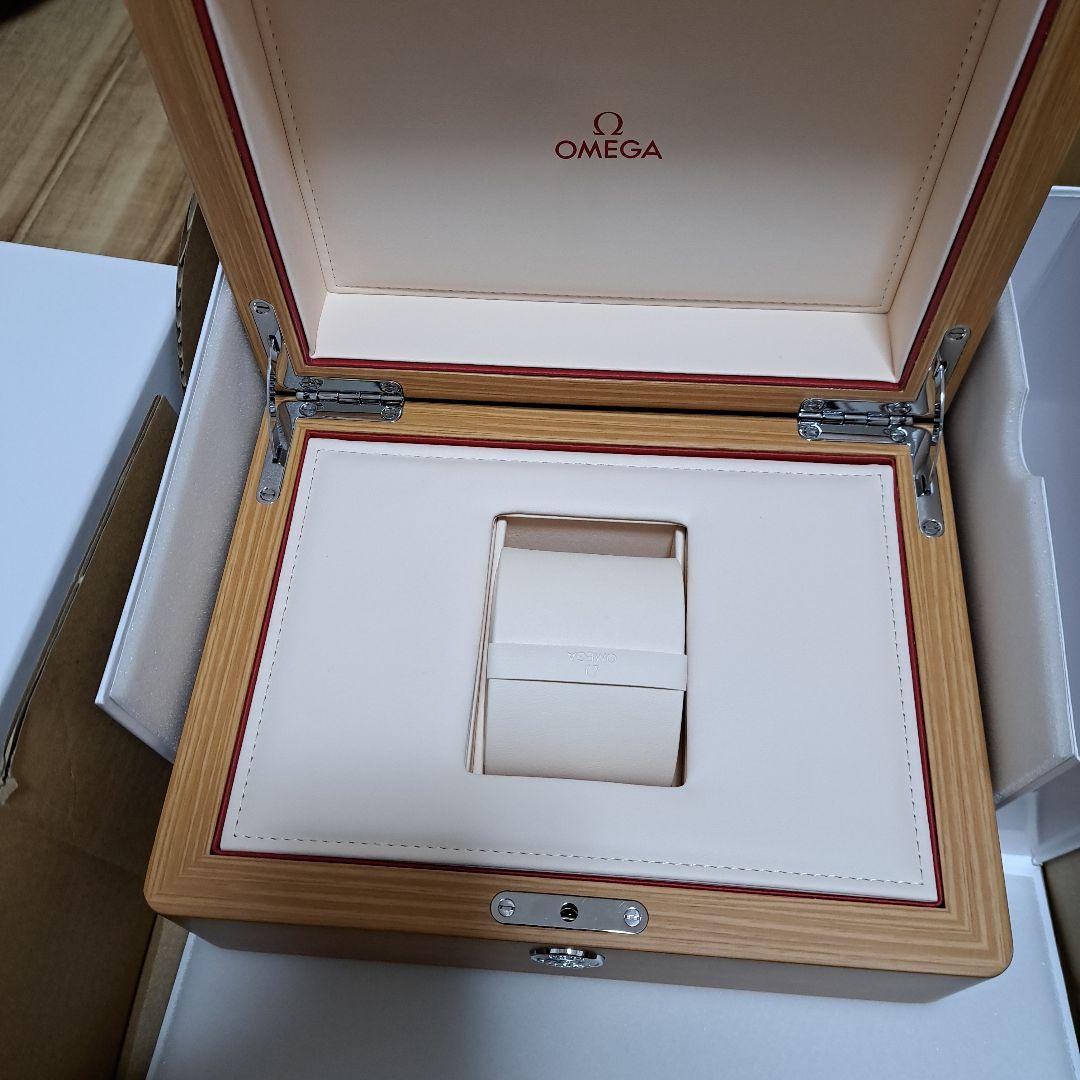 OMEGA 時計 ボックス 取扱説明書