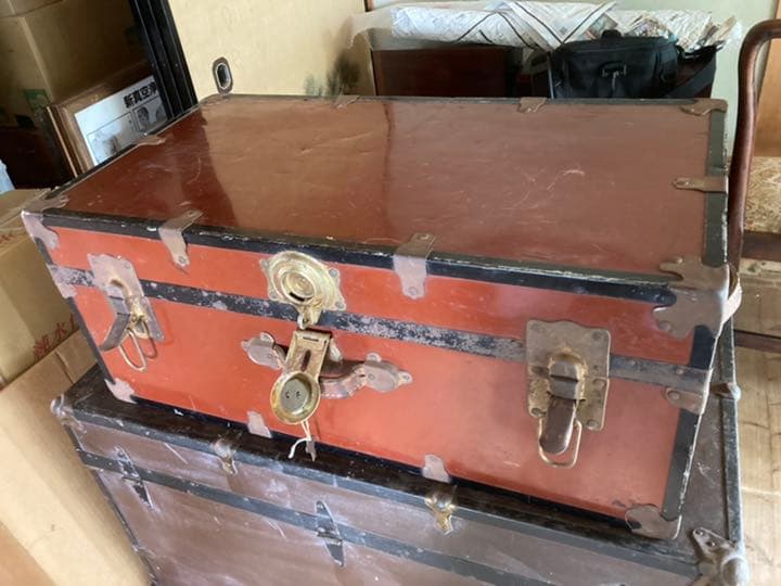 アンティーク 鍵付きトランク／ボックス 収納 衣装ケース